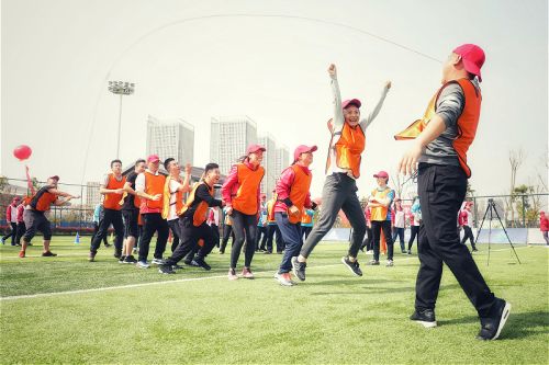 武漢體育中心舉辦2018趣味運(yùn)動會(圖5)