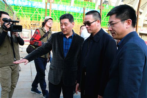 軍運會執委會主任楊劍調研武漢體育中心軍運會場館建設(圖5)
