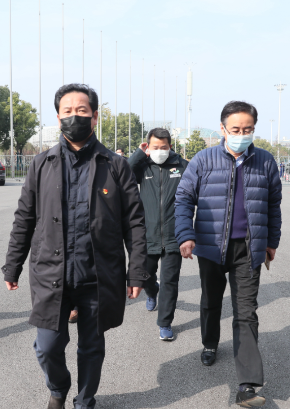 日夜趕織生命之網 武漢體育中心“方艙醫院”建設完成 彭浩要求同時間賽跑與病魔較量(圖5)