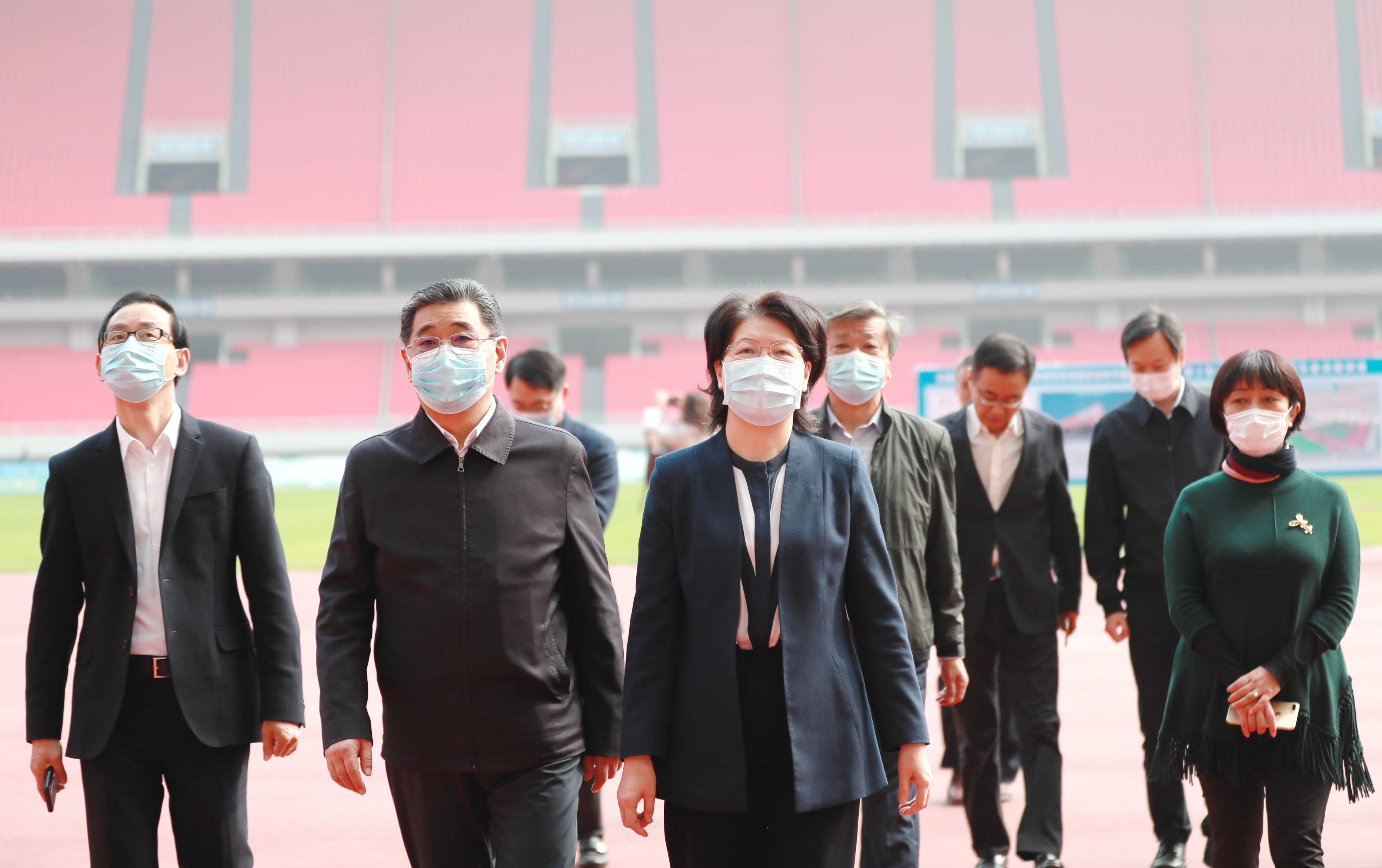 副省長肖菊華來公司調(diào)研：武漢體育中心在做好軍運會“后半篇文章”中具有標(biāo)桿意義